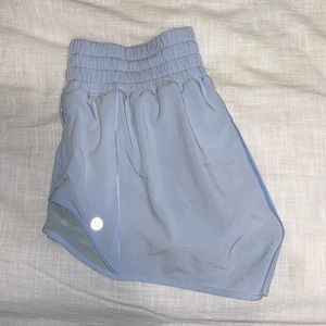 Lululemon High rise hotty hot short 2.5 pastel blue
